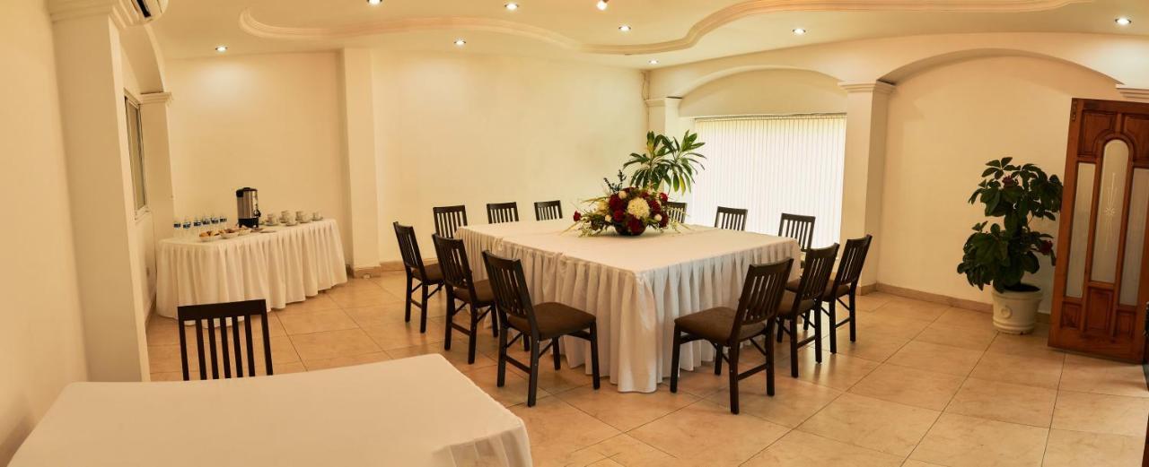 Hotel Atenas Ксалапа Екстериор снимка