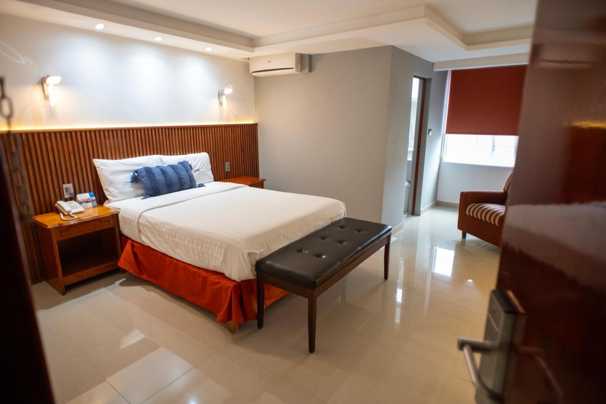 Hotel Atenas Ксалапа Екстериор снимка